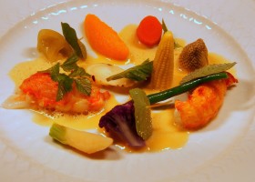 Langustýny s zeleninou a zeleným rajčetem